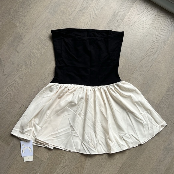 Commense Dropped Waist Mini Dress - Size Small - Picture 4 of 4